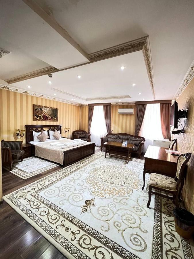 Hotel Papillon Tashkent Exterior foto