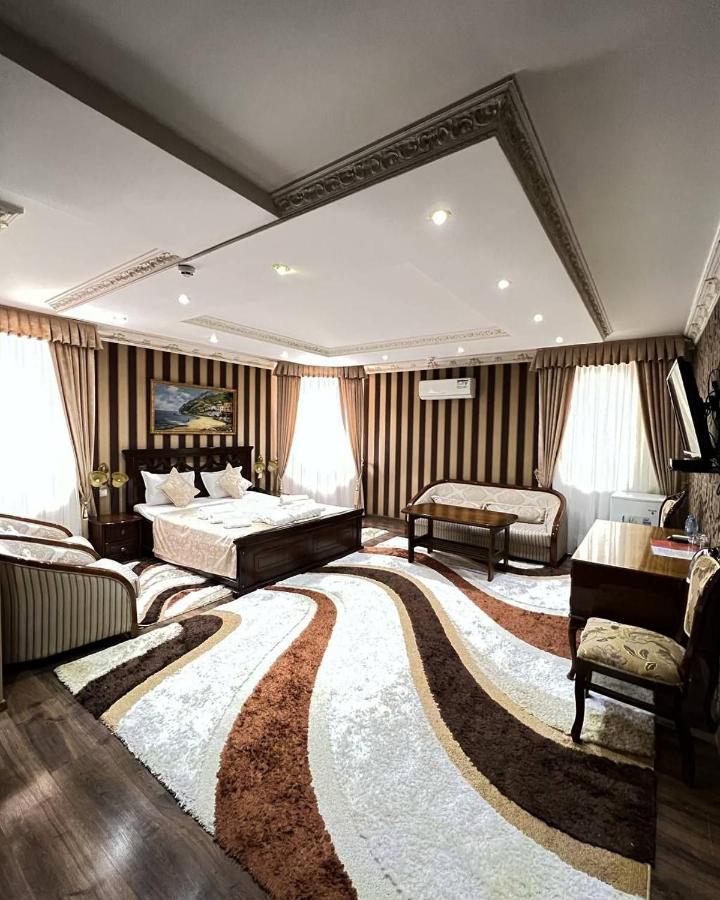 Hotel Papillon Tashkent Exterior foto