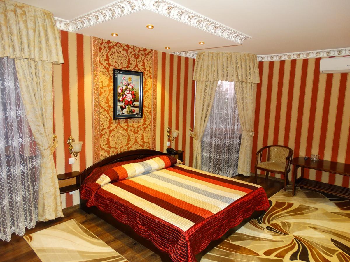 Hotel Papillon Tashkent Exterior foto